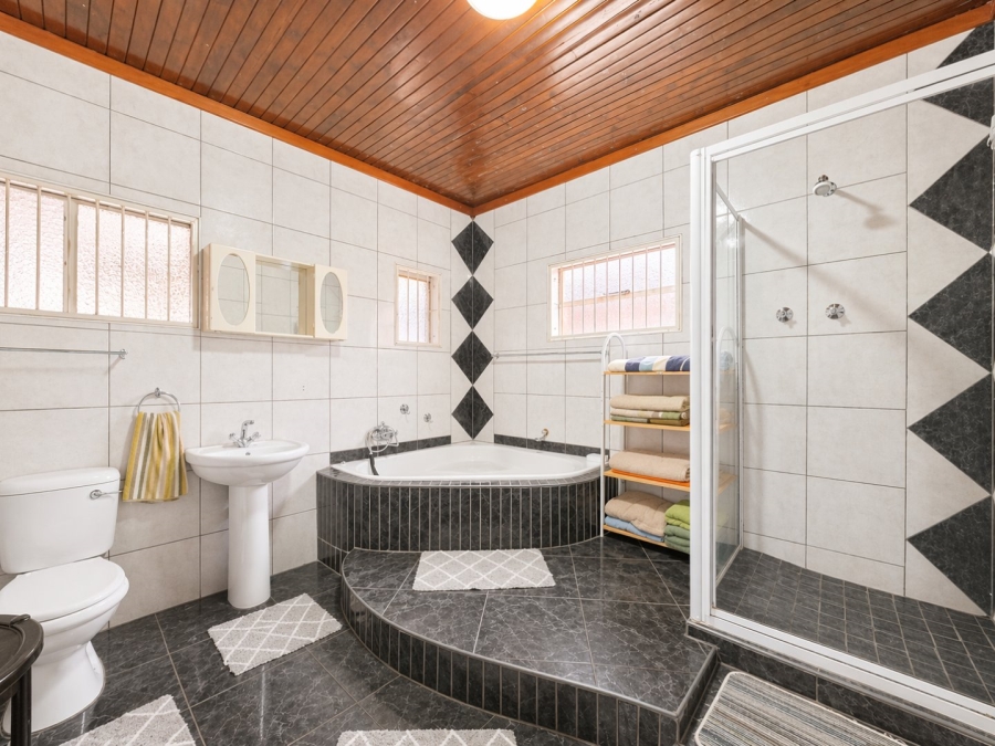 4 Bedroom Property for Sale in Sasolburg Ext 12 Free State